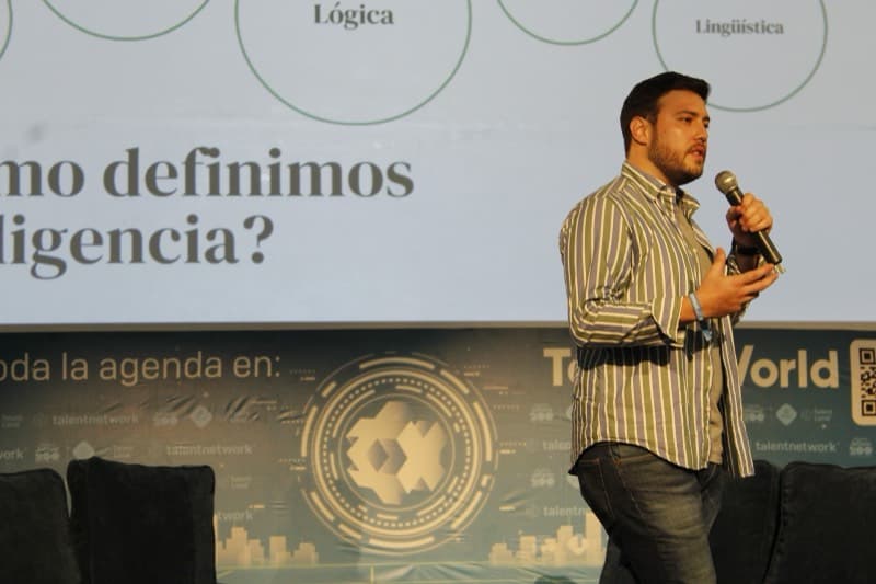 Alfabetismo Digital e IA: Casos Prácticos